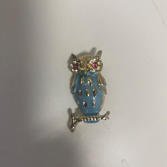 Vintage Owl necklace and pin - Picture 3 of 3